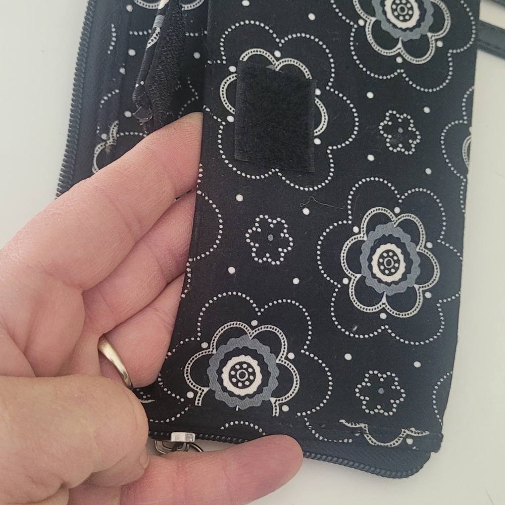 Vera Bradley Bundle #1 - Picture 9 of 10